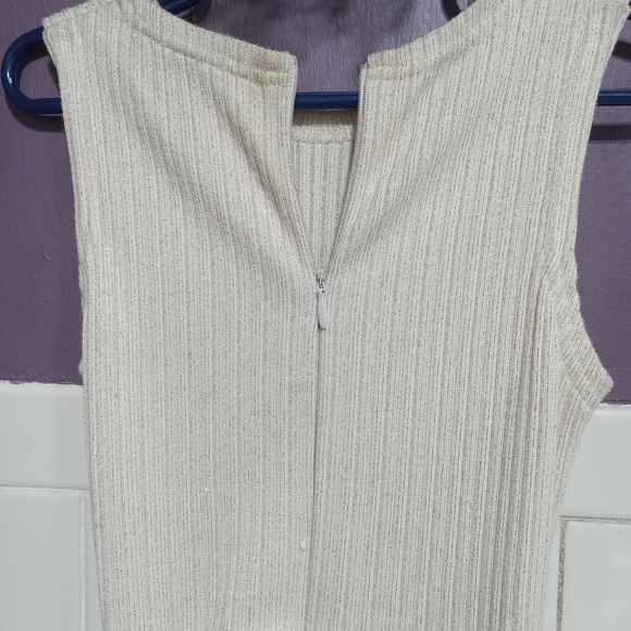 Young land girls size 7 brownish tan color formal ribbon tie dress - Picture 5 of 6